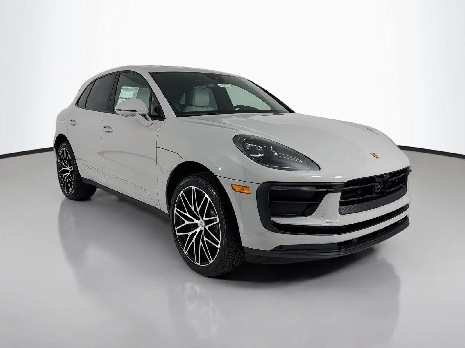 New 2026 Chalk Porsche  image 32