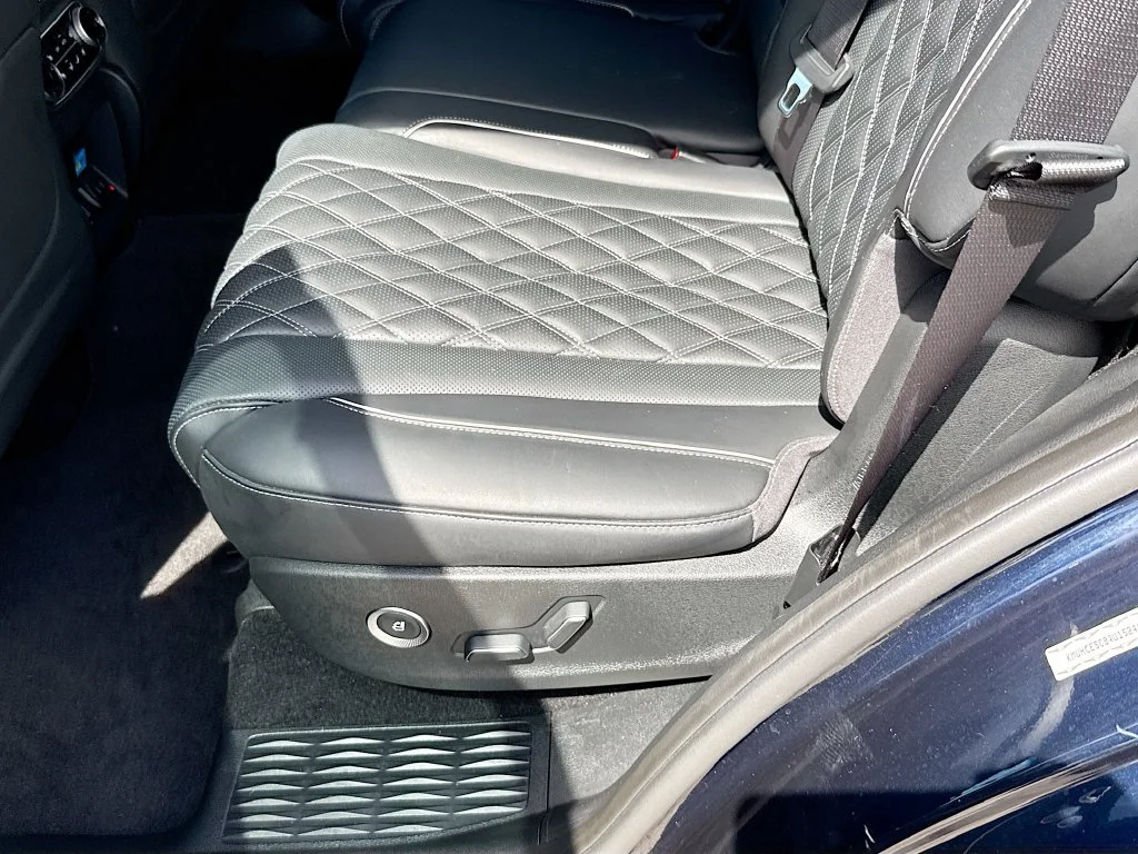 Used 2024 Blue Genesis 3.5T Advanced image 28
