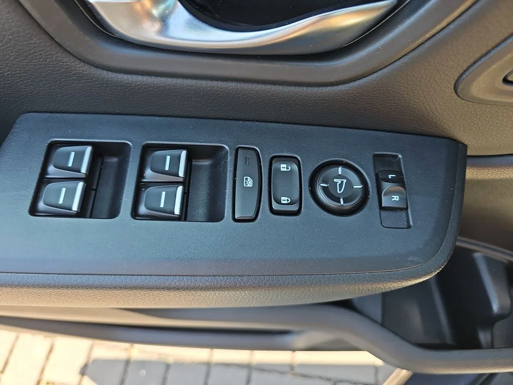 Used 2023  Honda Touring image 28