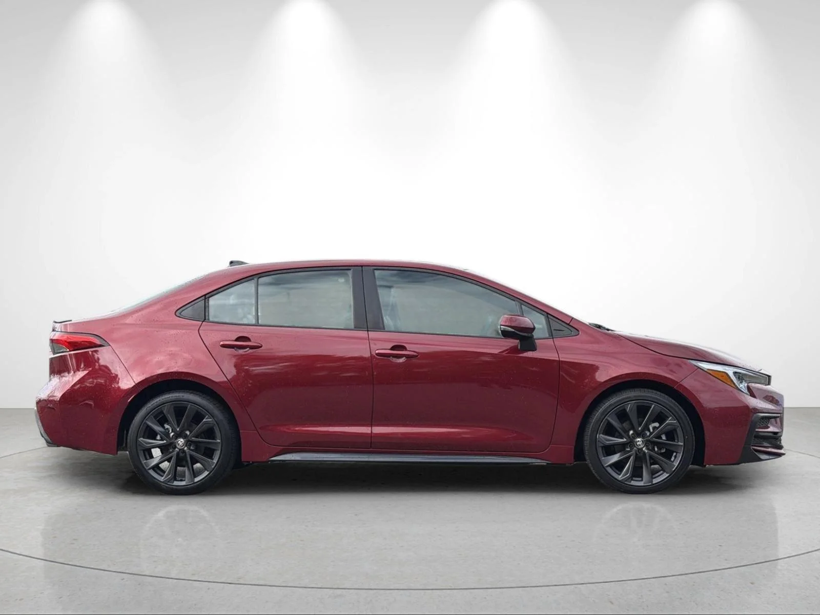 Used 2023 Ruby Flare Pearl/Midnight Black Metallic Toyota XSE image 6