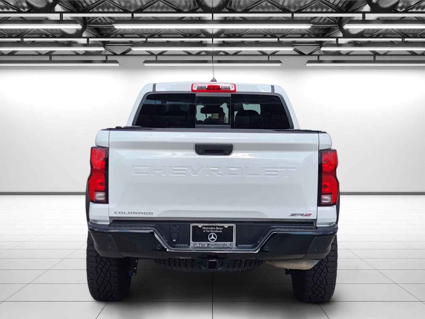 Used 2025 Summit White Chevrolet ZR2 image 8