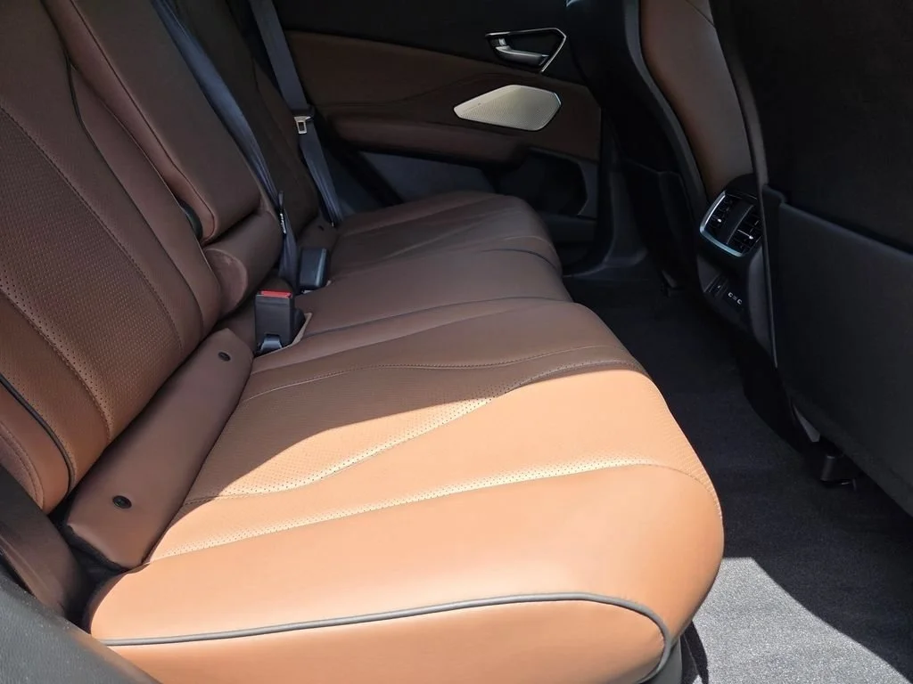 Used 2025 Liquid Carbon Metallic Acura w/Advance Package image 36