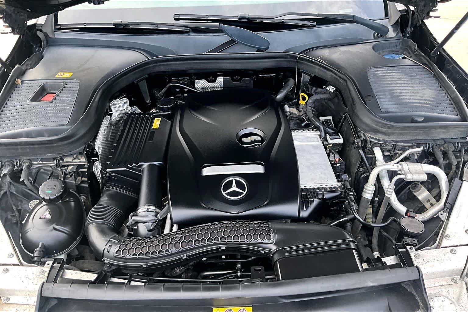 Used 2016 Black Mercedes-Benz GLC 300 image 27