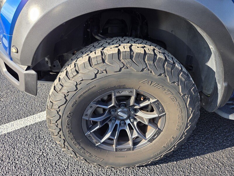 Used 2018 Lightning Blue FORD RAPTOR 4WD SUPERCREW 5.5