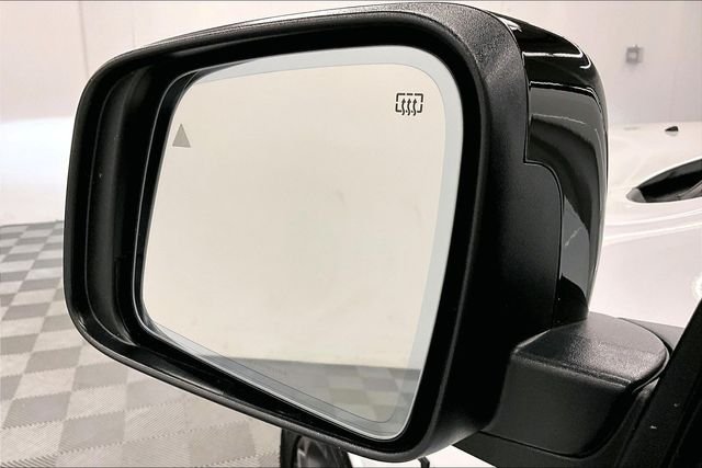 Used 2024 White Knuckle Clearcoat Dodge R/T Plus image 41