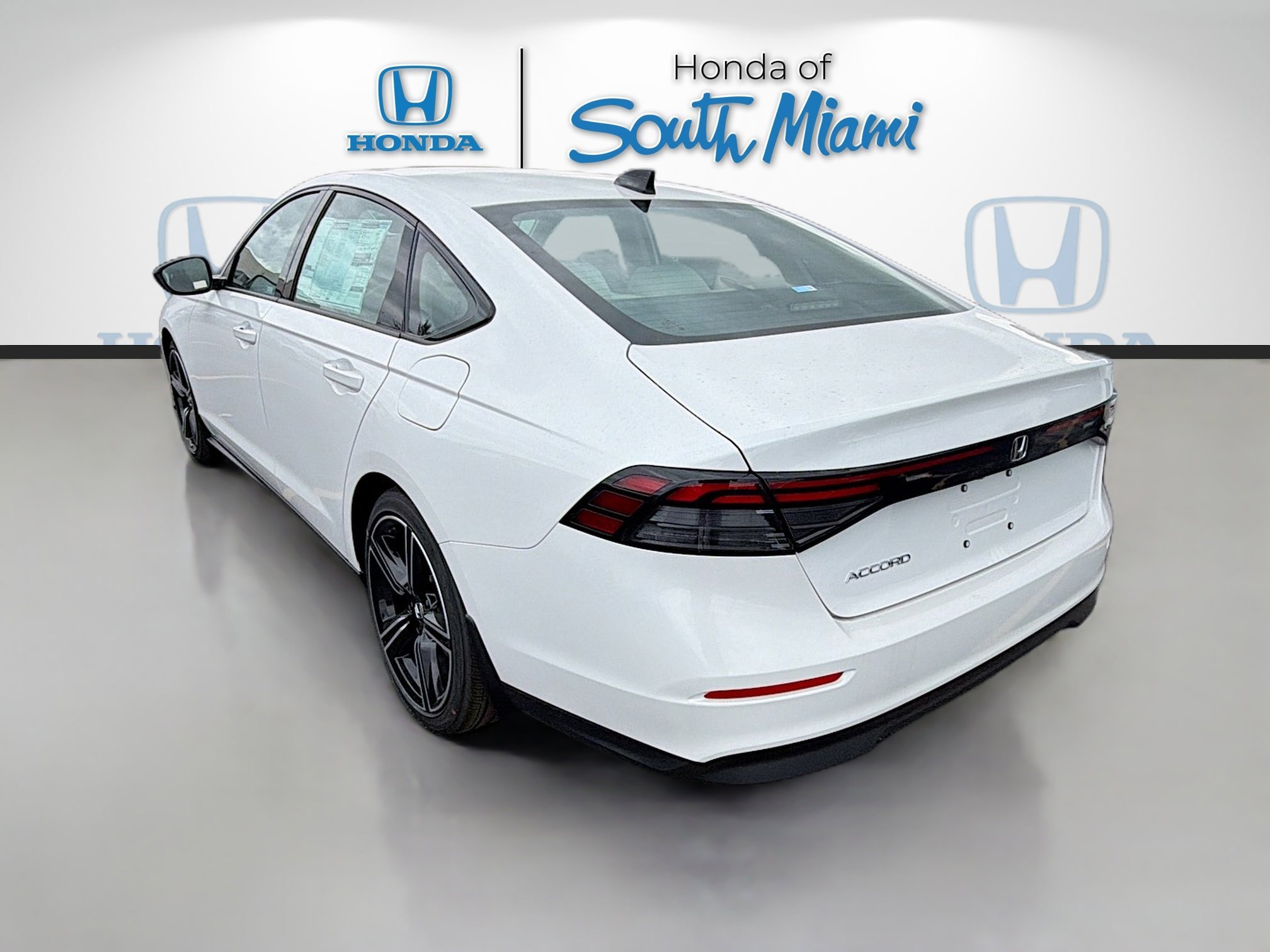 New 2026 Platinum White Pearl Honda SE image 5