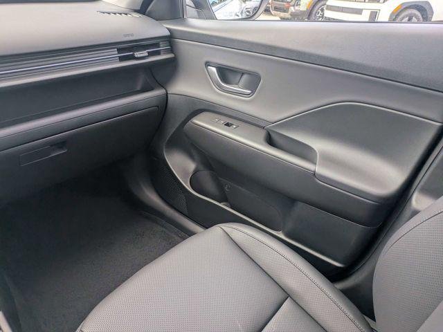 New 2026 White Hyundai Limited FWD image 16