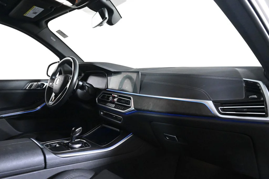 Used 2022 White BMW xDrive40i image 15