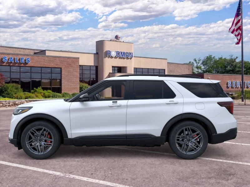New 2026 Star White Metallic Tri-Coat Ford ST image 36