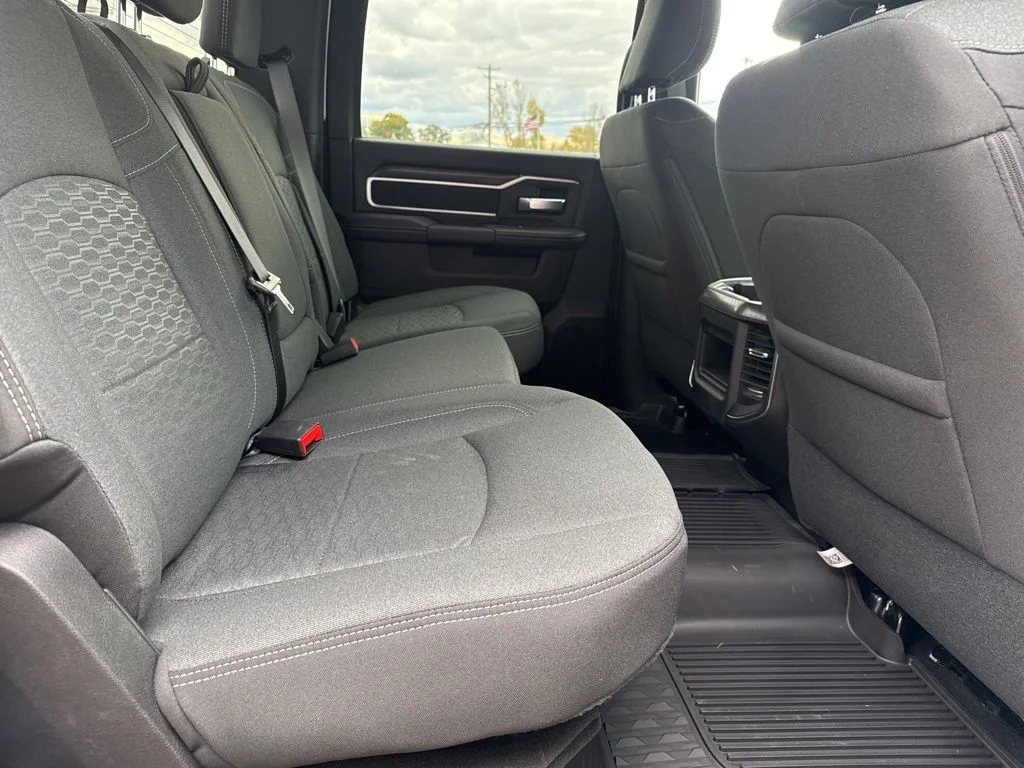 2026 RAM 2500 Big Horn - Photo 17