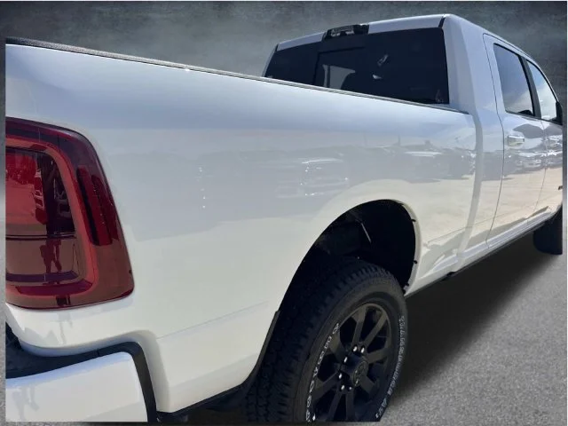 New 2027 Bright White Clear-Coat Exterior Paint RAM Laramie image 24