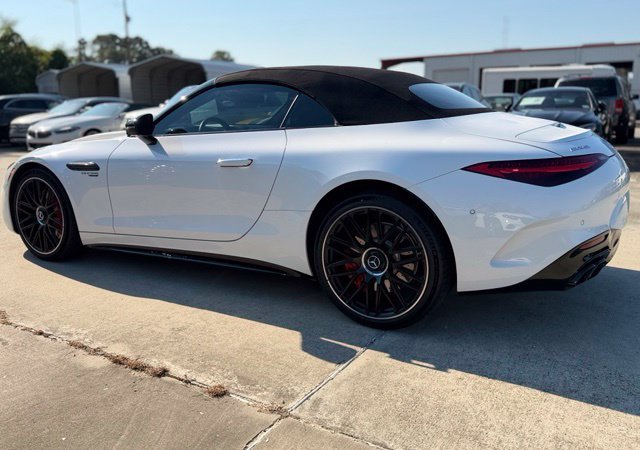 Certified Used 2022 MANUFAKTUR Moonlight White Magno Mercedes-Benz SL 55 AMG® image 18