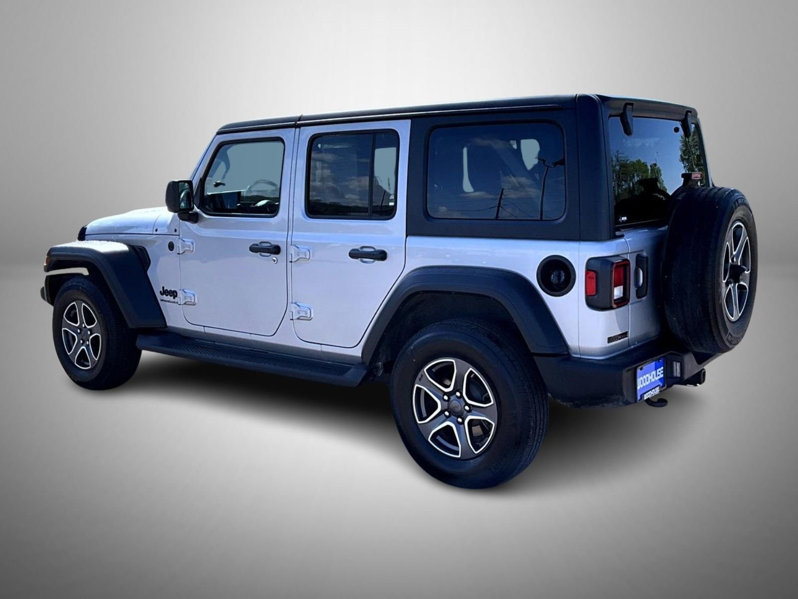 Certified Used 2023 Silver Jeep Sport S image 7
