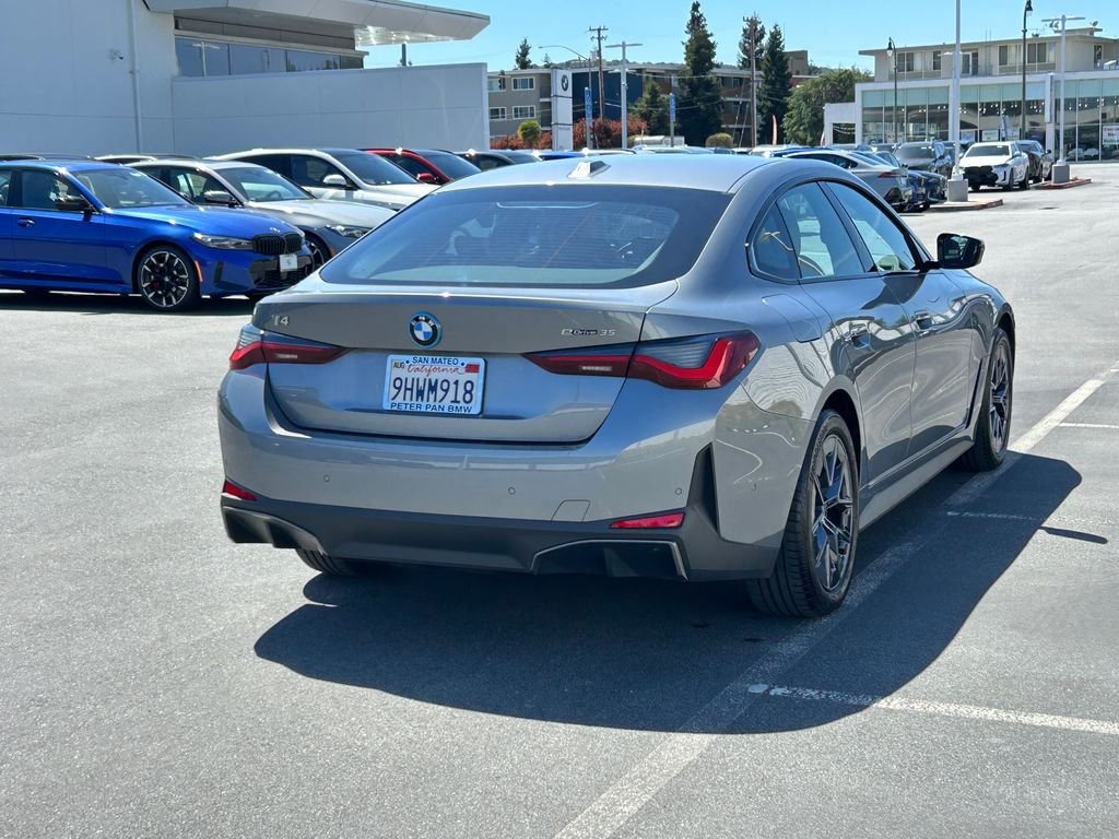 2023 BMW i4 eDrive35 photo 4