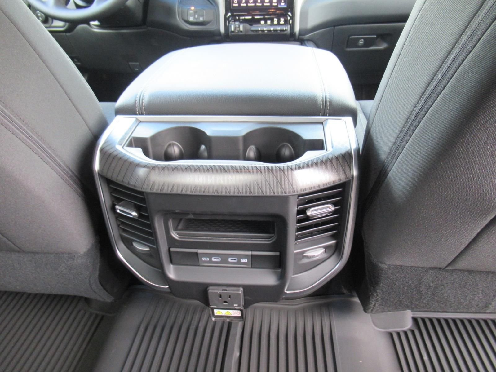 Photo 35
