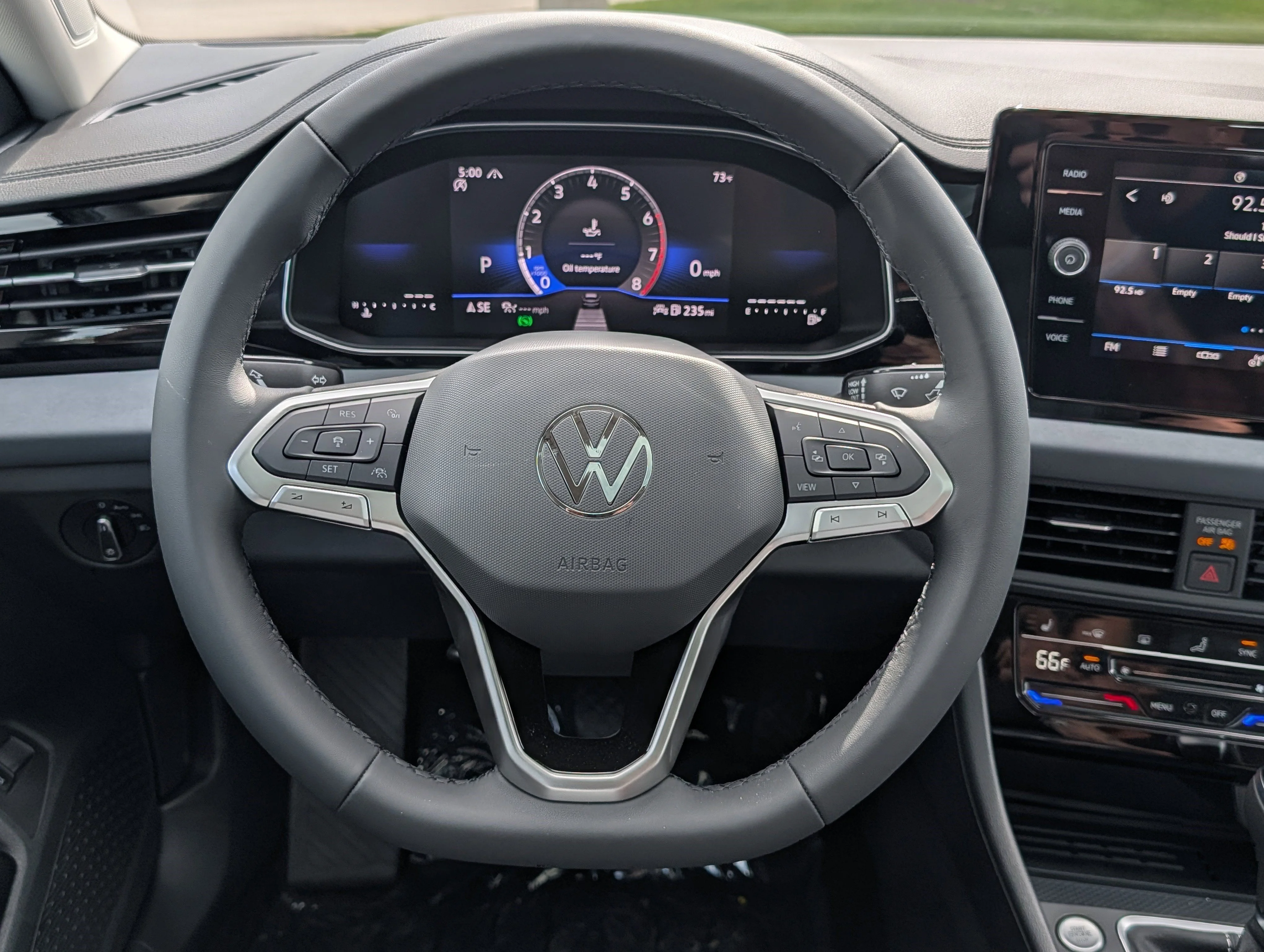 New 2026 Monterey Blue Pearl Volkswagen SE image 10