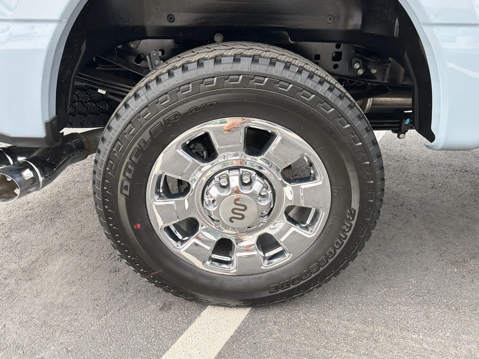 New 2026 Glacier Gray Metallic Tri-Coat Ford F-350® King Ranch® image 20
