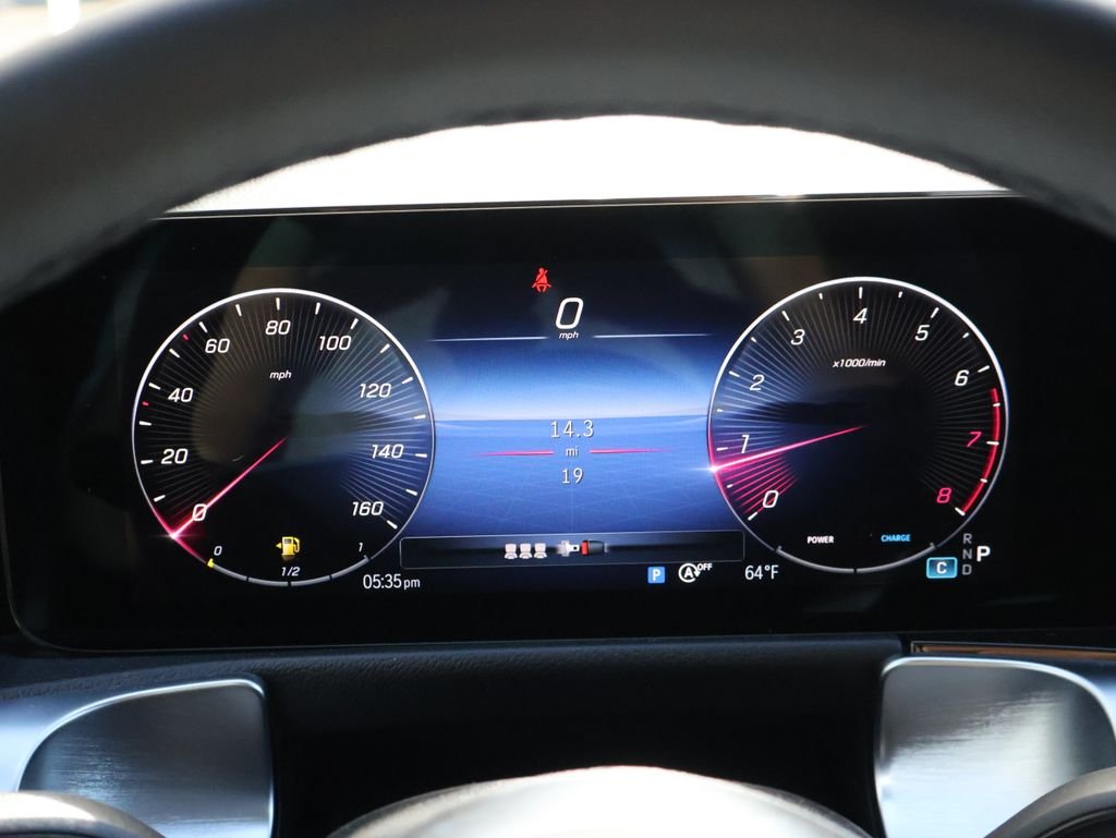 New 2026 Night Black Mercedes-Benz GLB 250 image 31