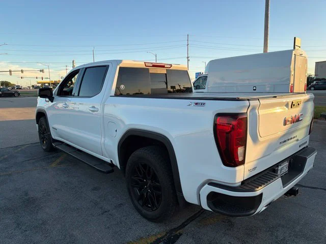 Used 2022 Summit White GMC Elevation image 8