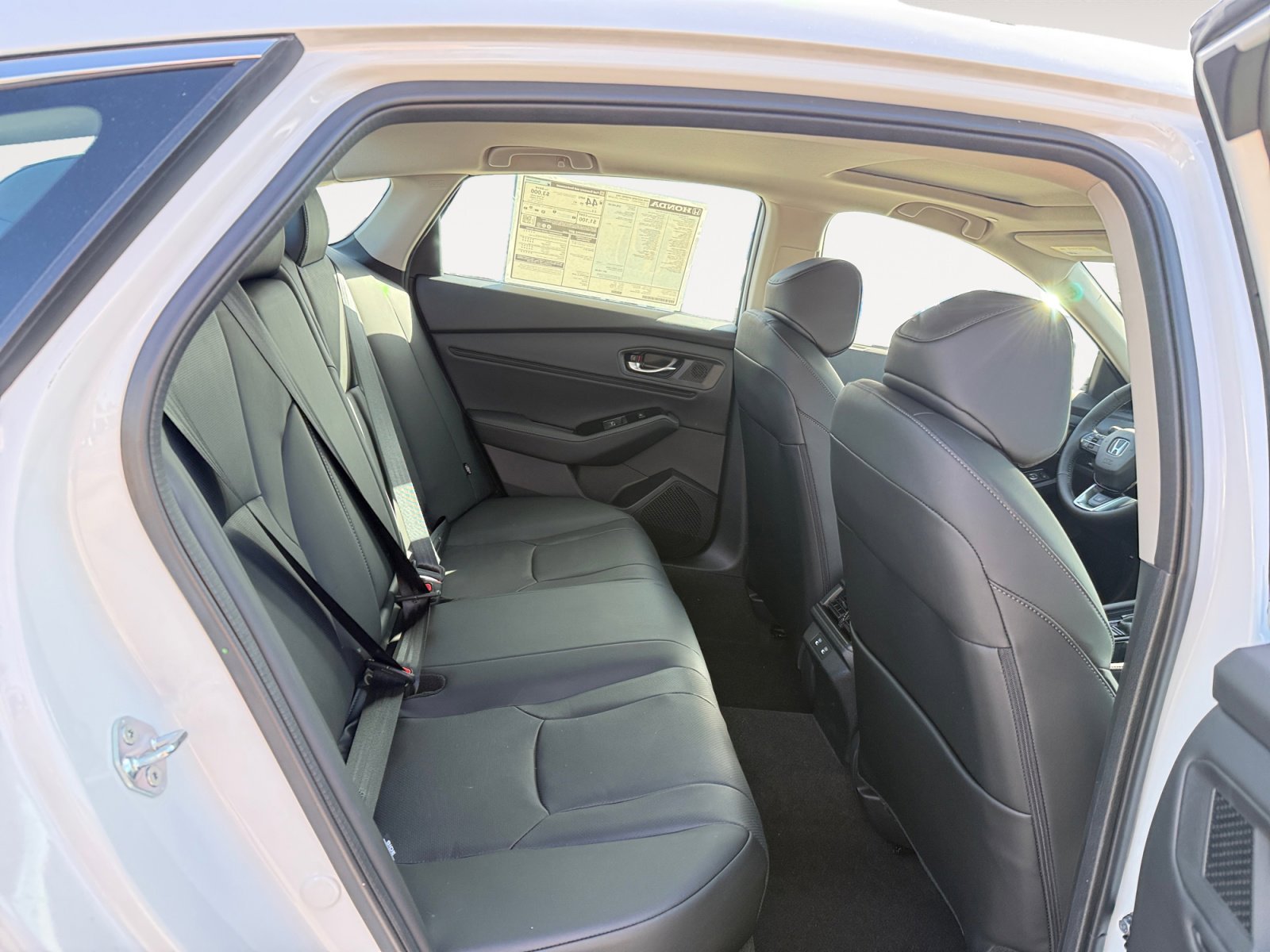 New 2026 Platinum White Pearl Honda Touring image 18