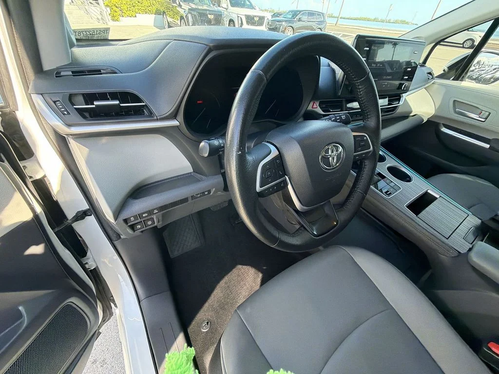 Used 2023 Beige Toyota XLE image 16