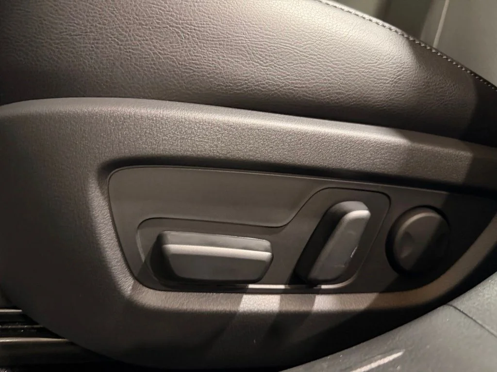 New 2026 Wind Chill Pearl Mazda Premium Plus AWD image 22