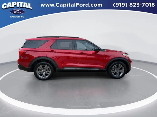 Used 2023 Red Ford XLT image 9