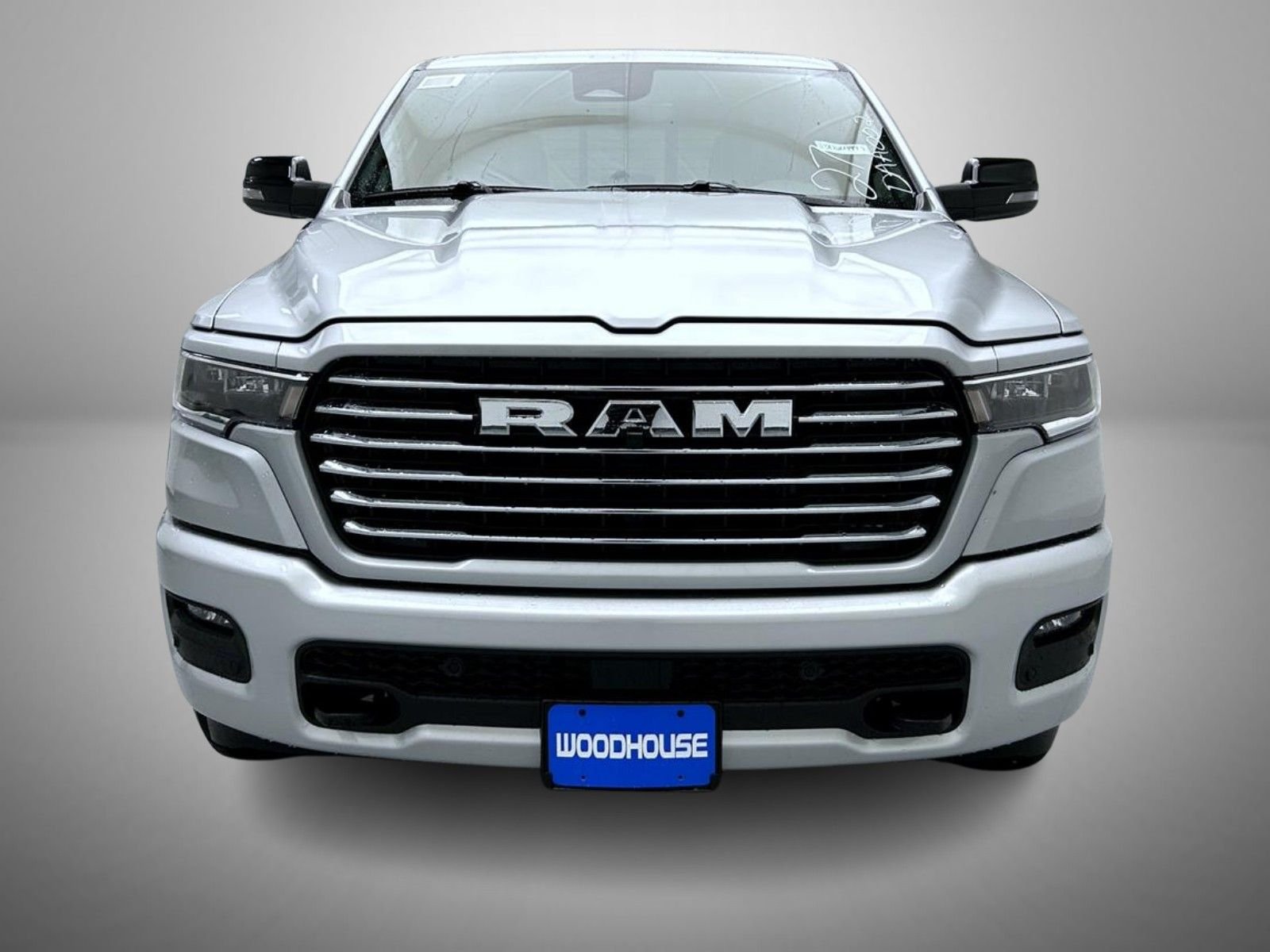 New 2026 Silver Zynith Exterior Paint RAM Laramie image 2