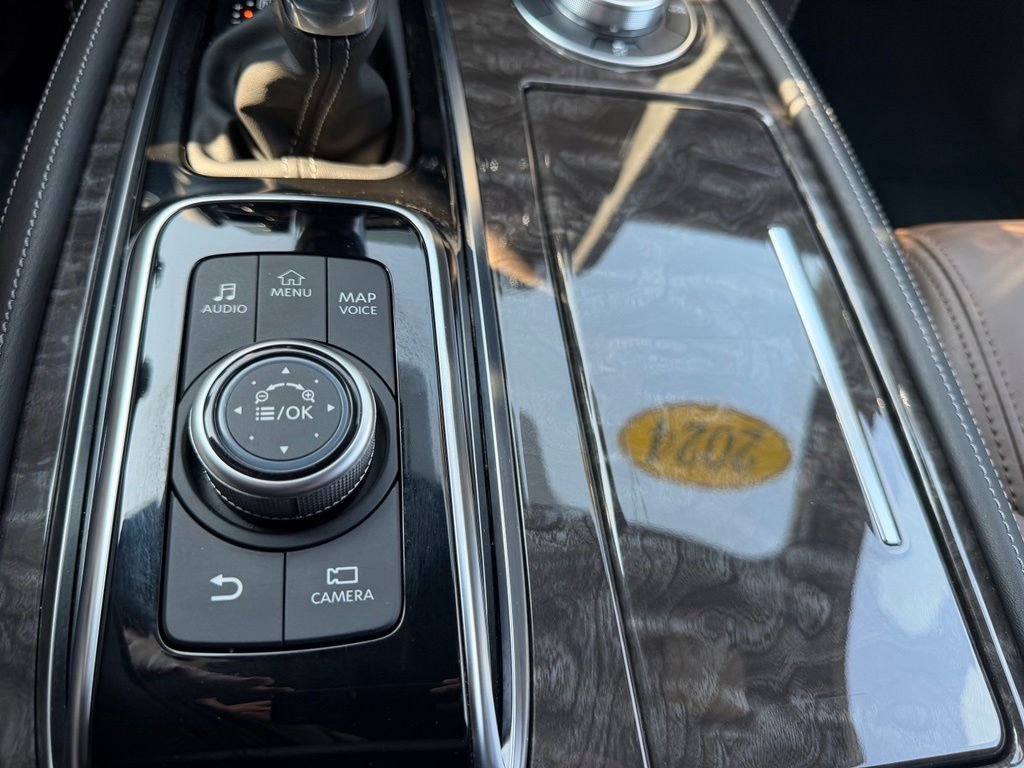 Certified Used 2024 Black Nissan Platinum image 5