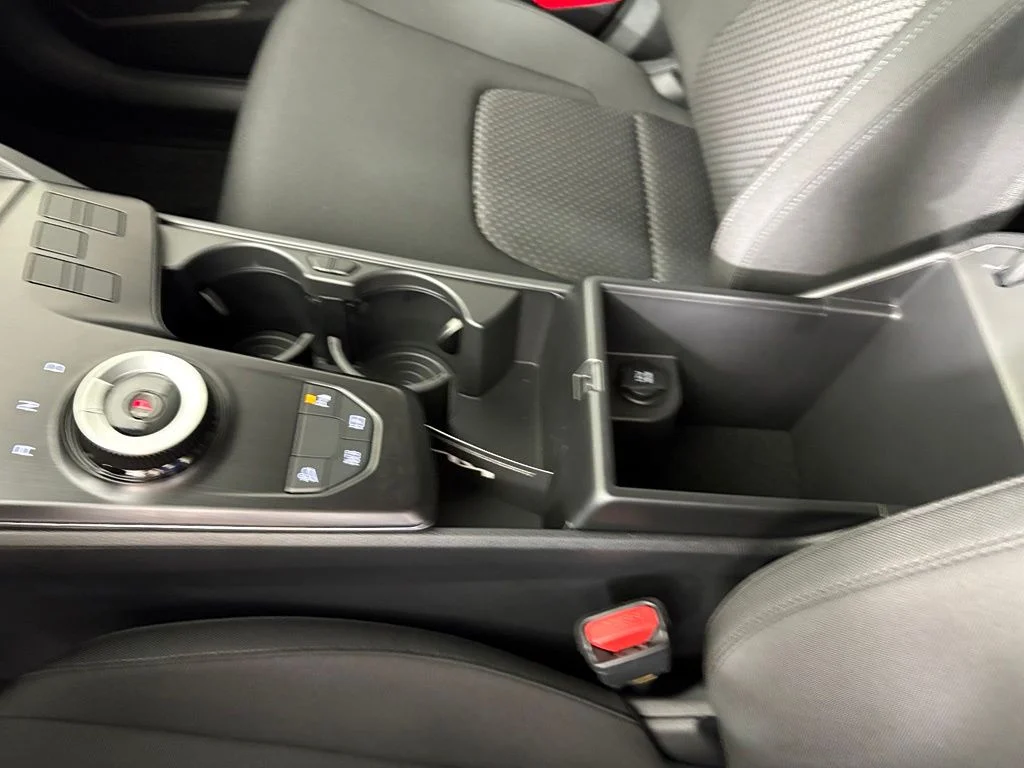New 2027 Gravity Gray Kia LX image 32