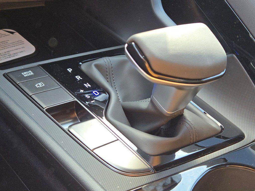 New 2026 Gray Hyundai SEL Sport Premium image 24