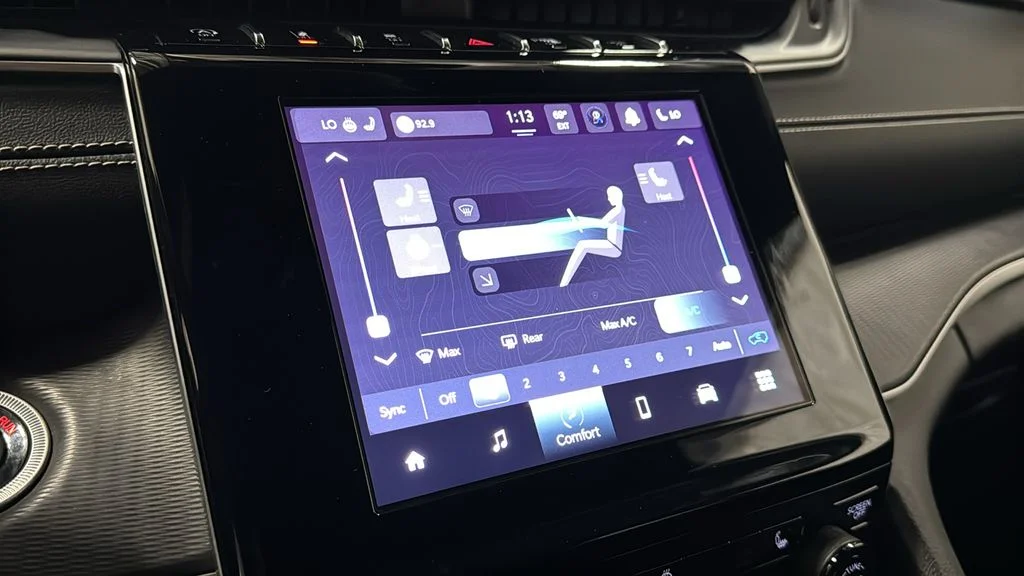 Certified Used 2023 Gray Jeep Altitude X image 19