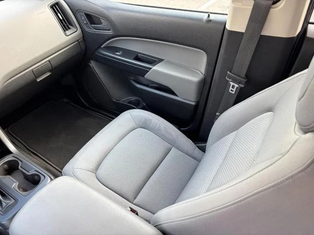 Used 2018 Black Chevrolet  image 14