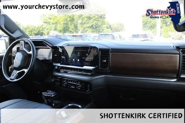 Used 2023 Beige Chevrolet High Country image 18