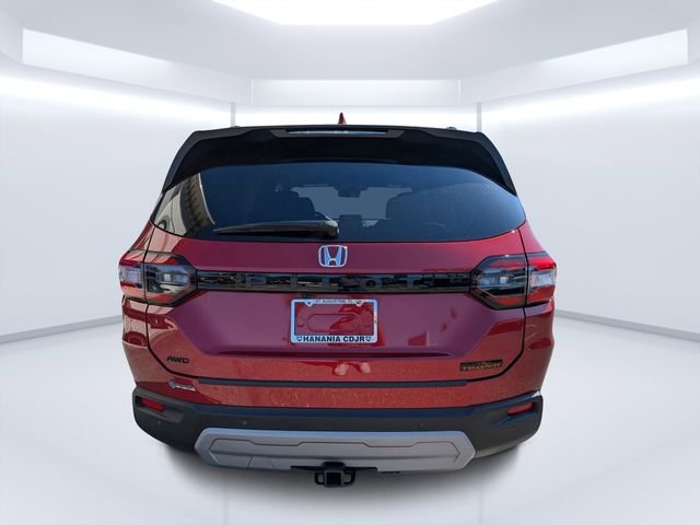 Used 2025 Red Honda TrailSport image 4