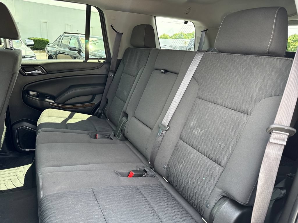 Used 2016 SILVER ICE METALLIC Chevrolet LS image 19
