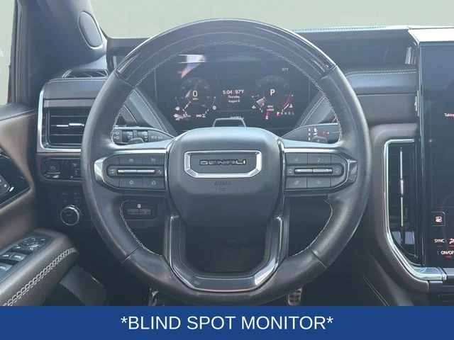 Used 2025 White GMC Denali Ultimate image 8