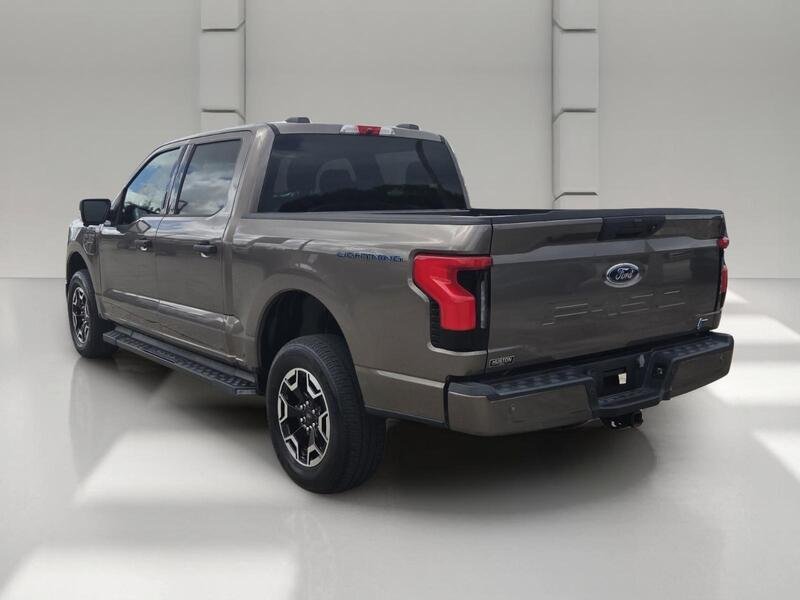 Used 2023 Stone Gray Metallic FORD XLT 4WD SUPERCREW 5.5