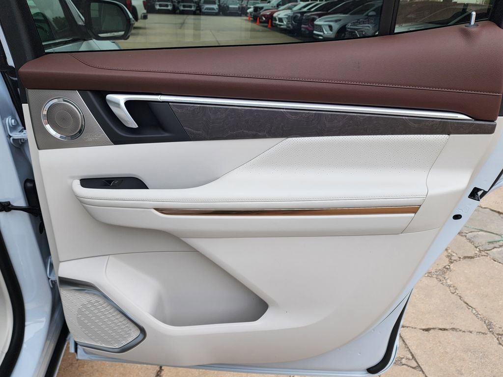 2026 Buick Enclave Avenir - Photo 43