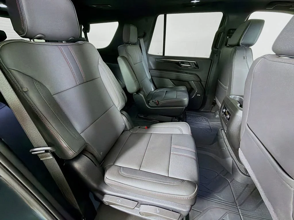 Used 2025 Cypress Gray Chevrolet RST image 26