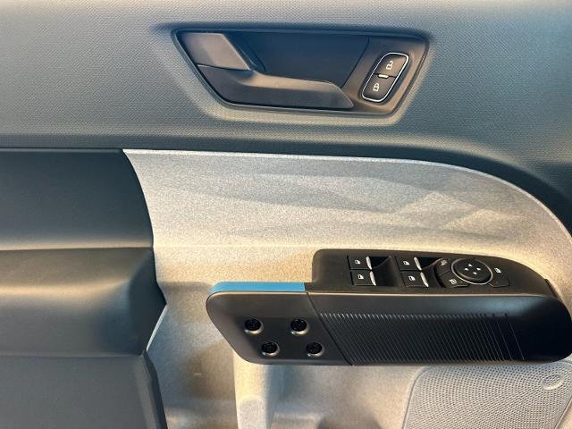New 2026 Oxford White Ford XLT image 36