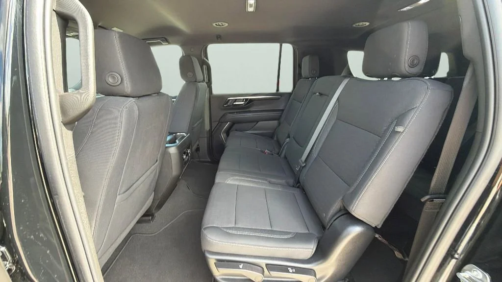 Used 2025 Black Chevrolet LS image 27