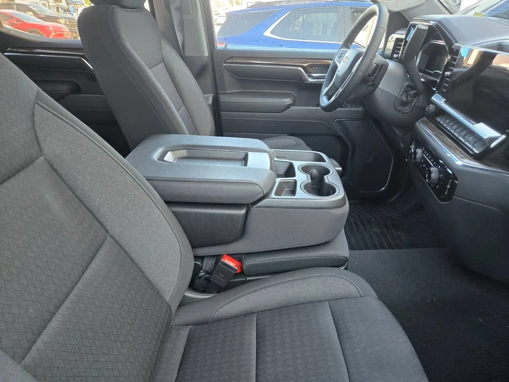 Used 2023 Red Hot Chevrolet LT (2FL) image 3