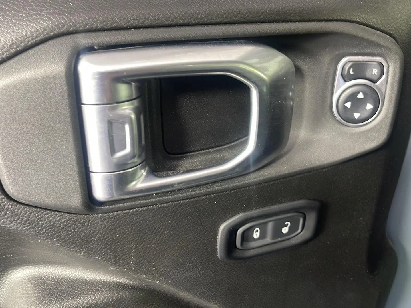 Used 2024 Anvil Clear Coat Jeep Willys image 14