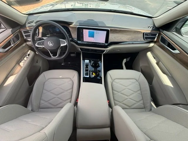 New 2026 Gray Volkswagen 2.0T SE w/Technology image 12