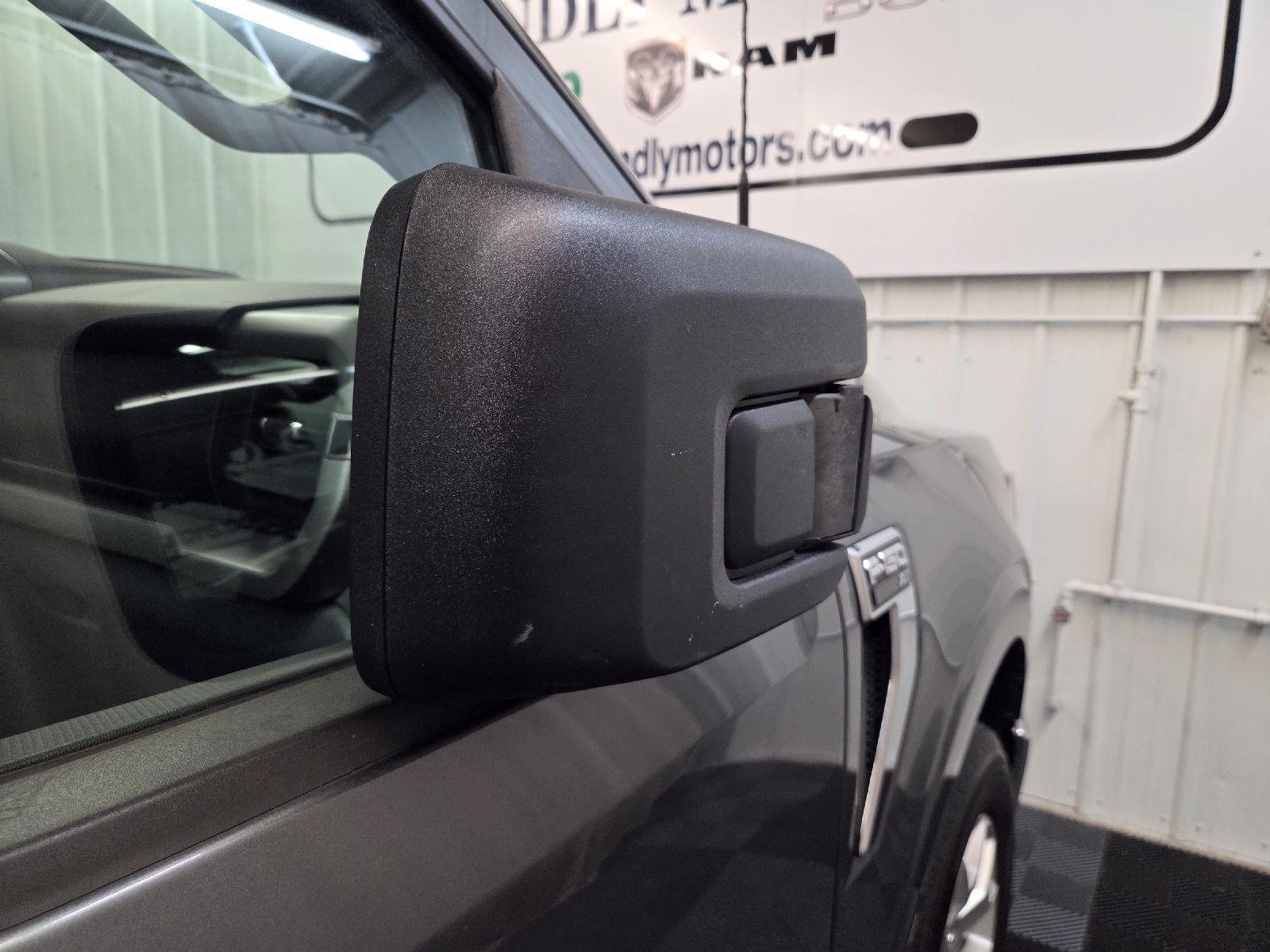 Used 2023 GRAY Ford XLT image 43