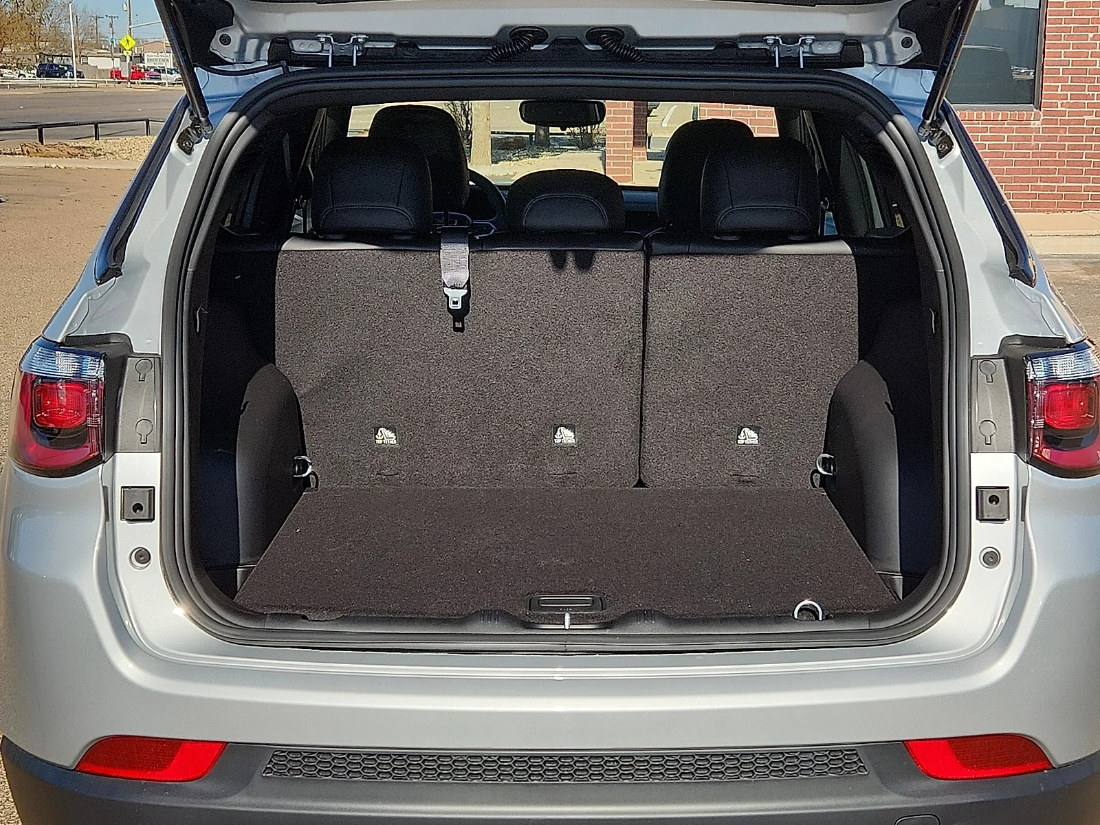 New 2026 PSE Silver Zyni Jeep LATITUDE ALTITUDE 4X4 image 9