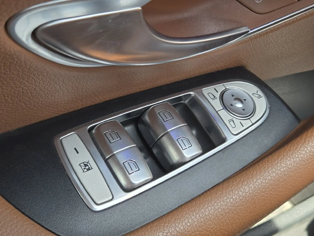 Used 2019  Mercedes-Benz E 450 image 29