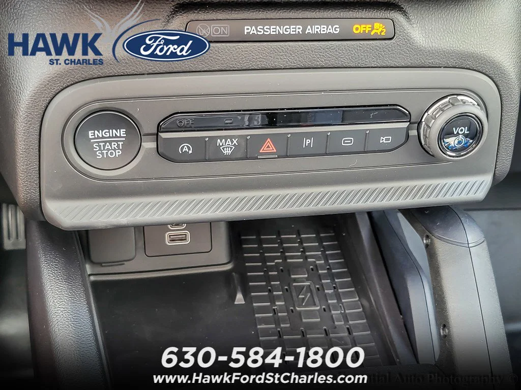 New 2025 Oxford White Ford Outer Banks® image 14