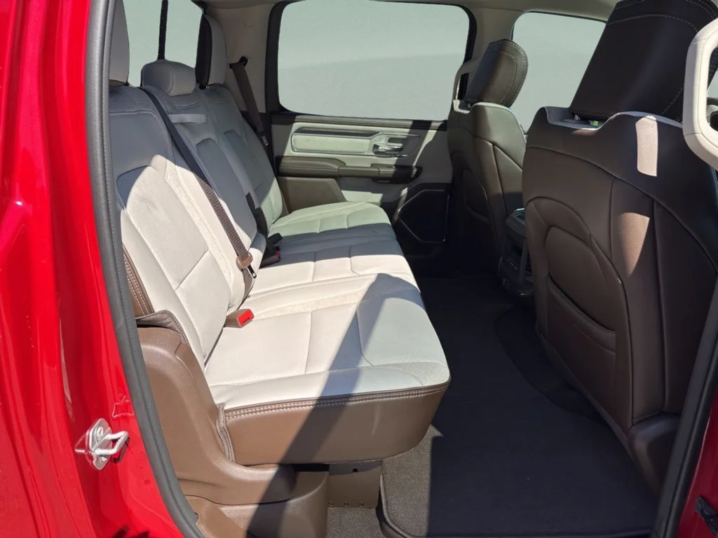 New 2026 Molten Red Pearl-Coat Exterior Paint RAM Laramie image 29